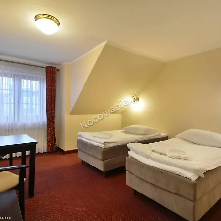 Restauracja Ambrozja I Goscinne Ξενοδοχείο Mlawa