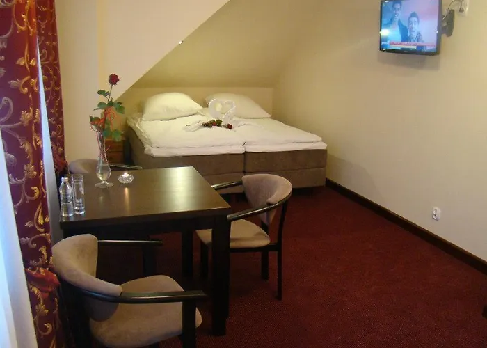 Hotel Restauracja Ambrozja I Gościnne Mlawa